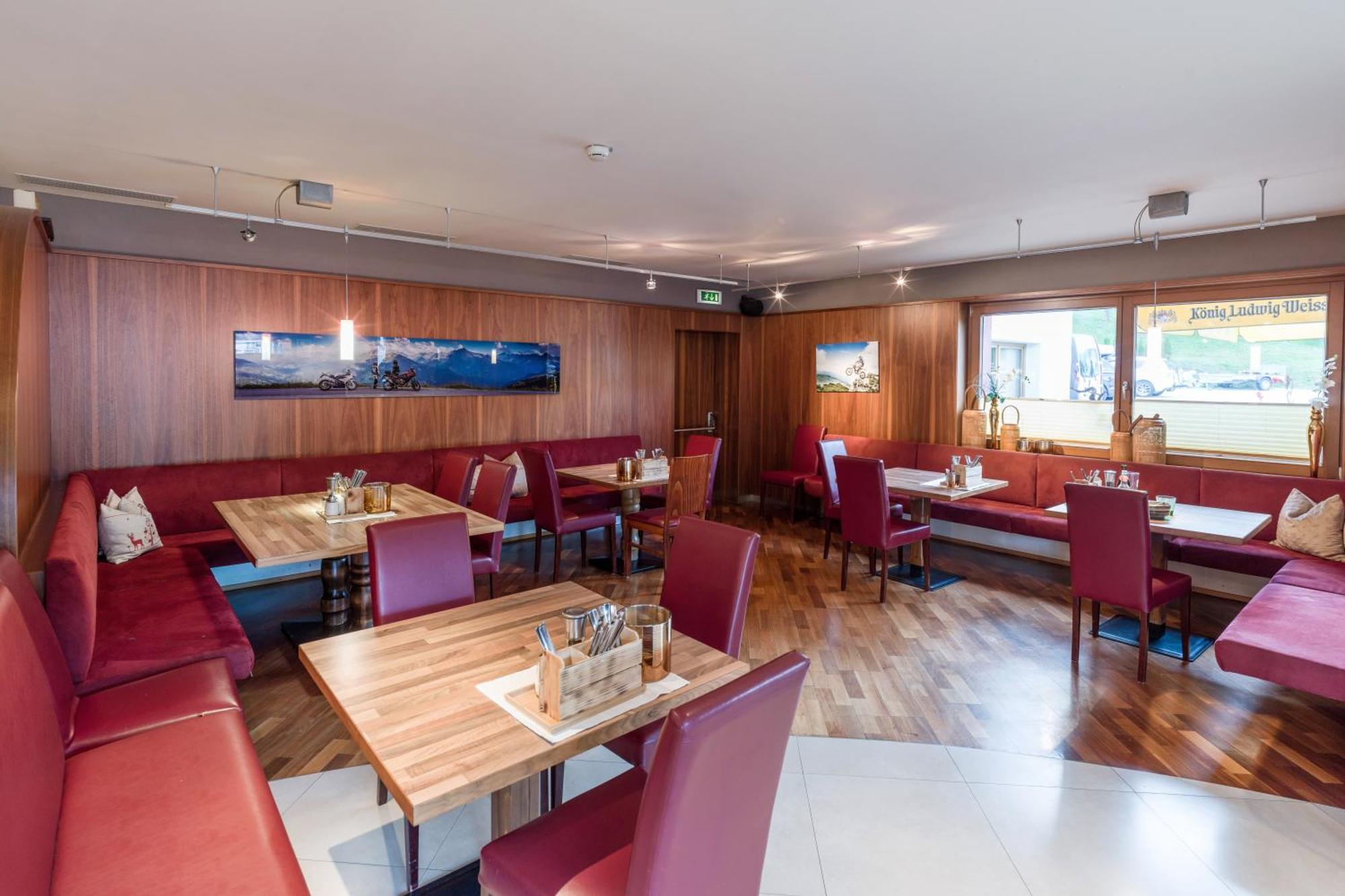 Das Sonnleiten Ski- Und Motorradhotel Bruck Im Zillertal Bruck am Ziller Luaran gambar