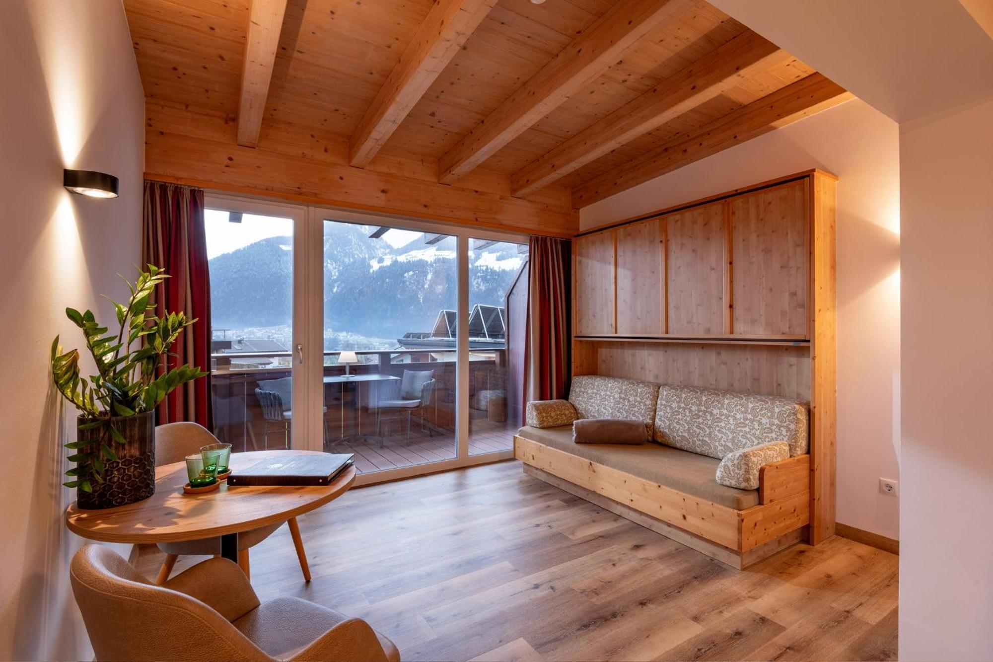 Das Sonnleiten Ski- Und Motorradhotel Bruck Im Zillertal Bruck am Ziller Luaran gambar