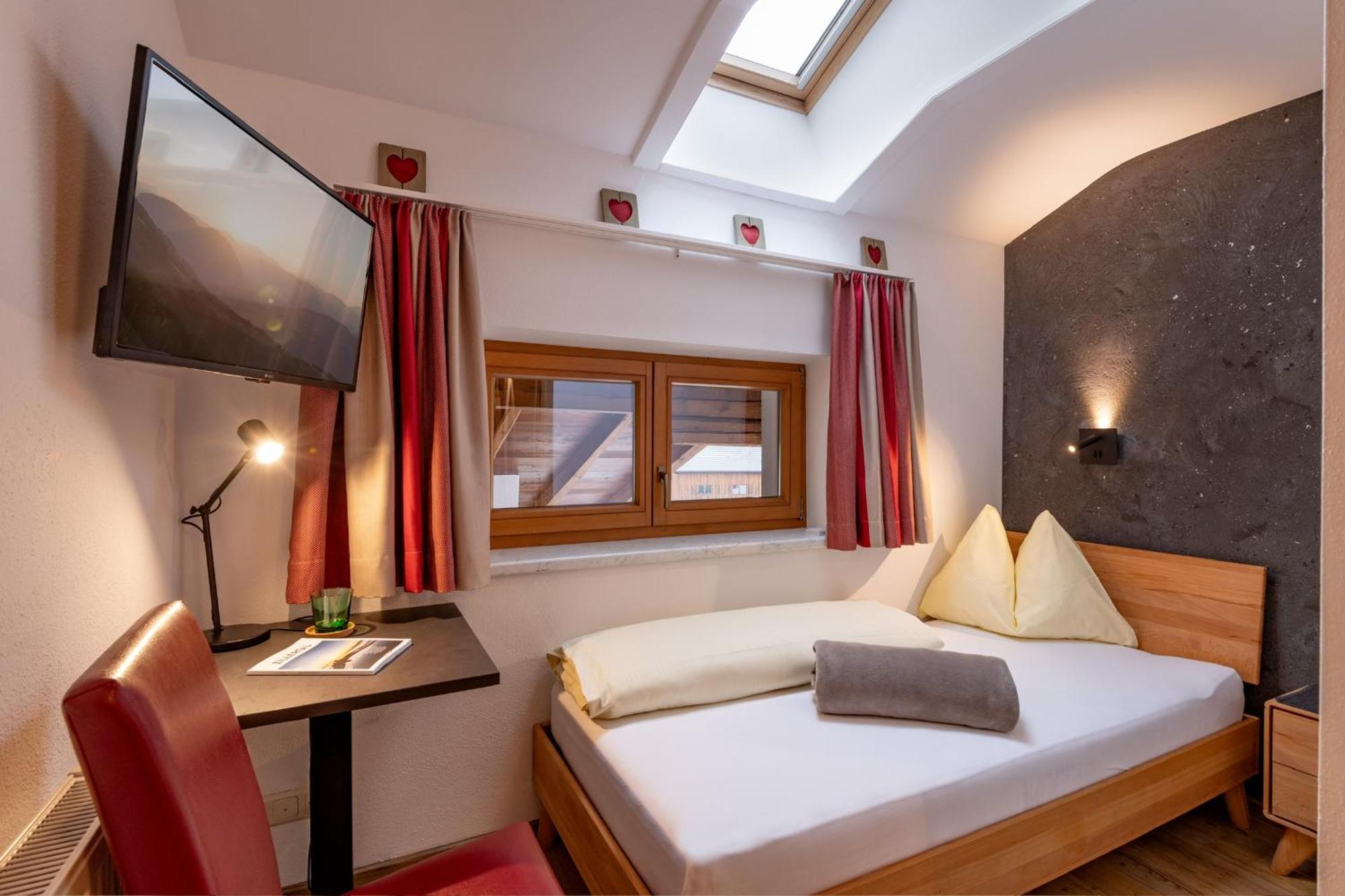 Das Sonnleiten Ski- Und Motorradhotel Bruck Im Zillertal Bruck am Ziller Luaran gambar